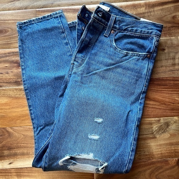 Levi's Denim - Levi’s wedgie Jean Size 30